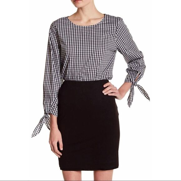 Vince Camuto | Gingham Tie Sleeve Blouse - Picture 2 of 4